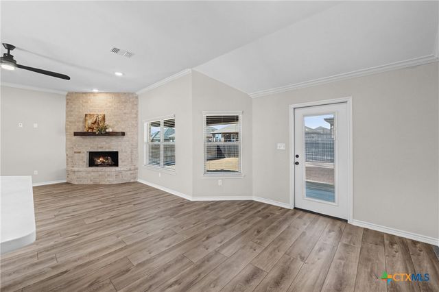 604 Magnolia Drive, Troy, TX 76579