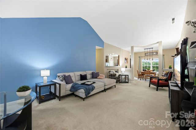 8526 Summer Serenade Drive, Huntersville, NC 28078