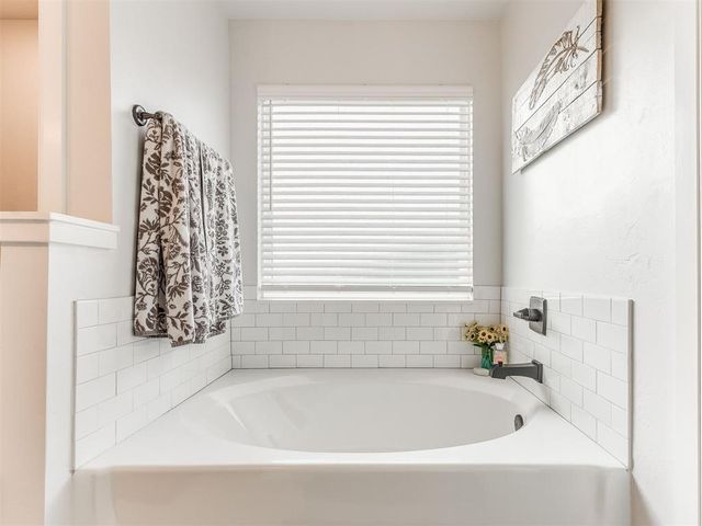 324 Renee Drive, Blanchard, OK 73010