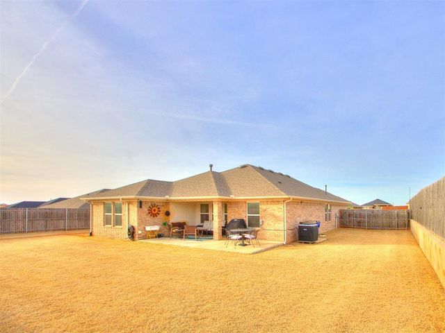 324 Renee Drive, Blanchard, OK 73010