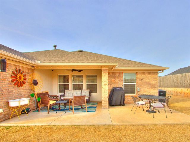 324 Renee Drive, Blanchard, OK 73010