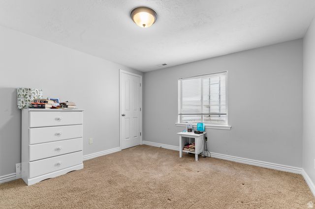 236 E SUMMER LEAF DR, Draper, UT 84020