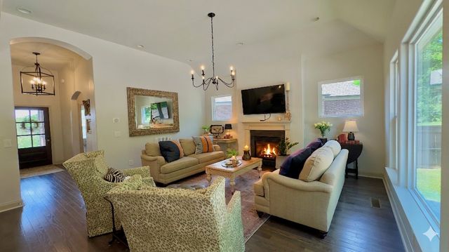 517 Wilcox Ct, Nolensville, TN 37135