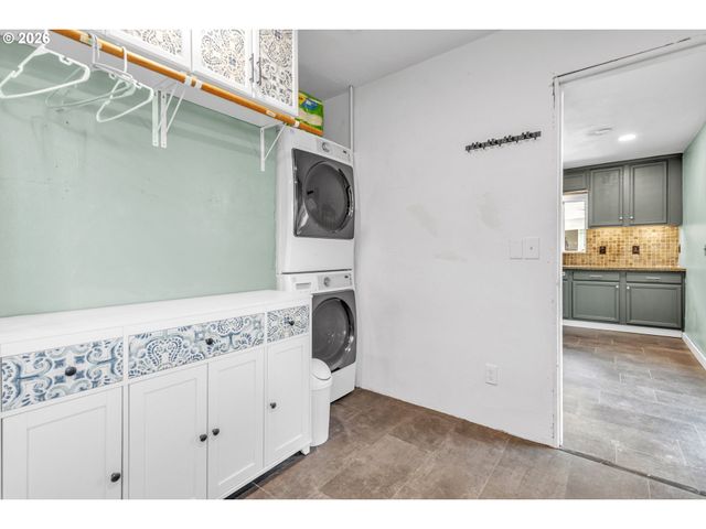 243 N SHEPHERD Rd, Washougal, WA 98671