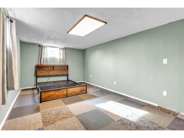 243 N SHEPHERD Rd, Washougal, WA 98671