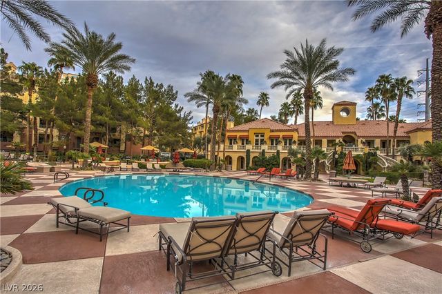 210 East FLAMINGO Road 208, Las Vegas, NV 89169