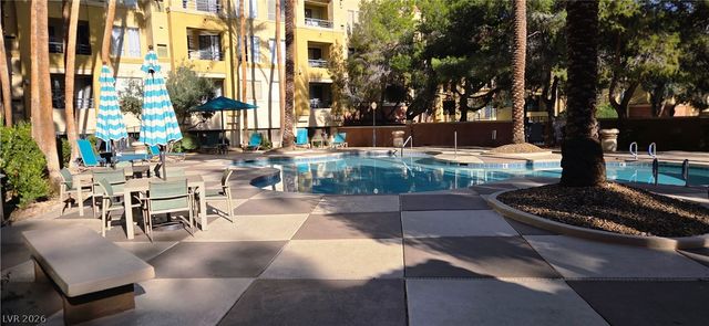 210 East FLAMINGO Road 208, Las Vegas, NV 89169