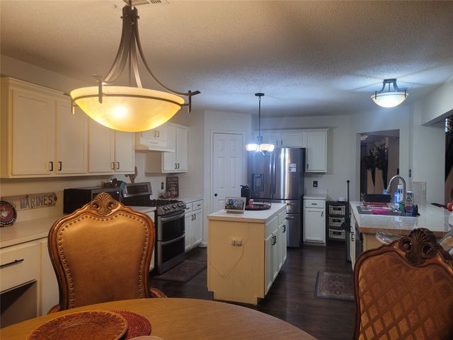 6920 Danieldale Drive, Fort Worth, TX 76137