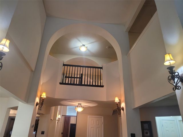 6920 Danieldale Drive, Fort Worth, TX 76137