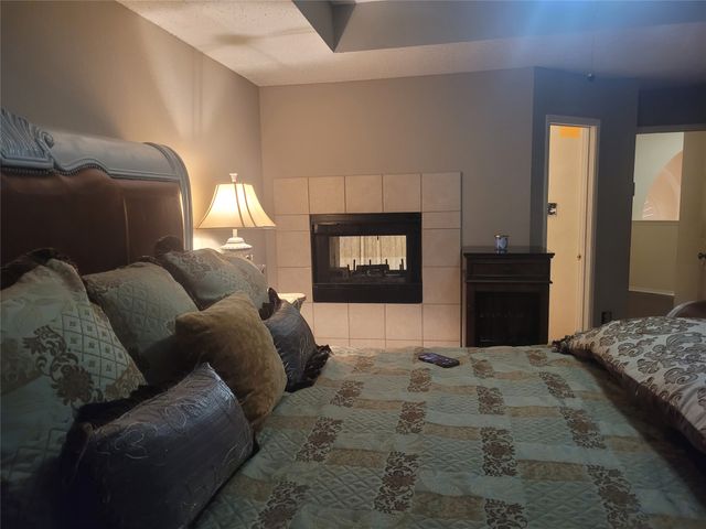 6920 Danieldale Drive, Fort Worth, TX 76137