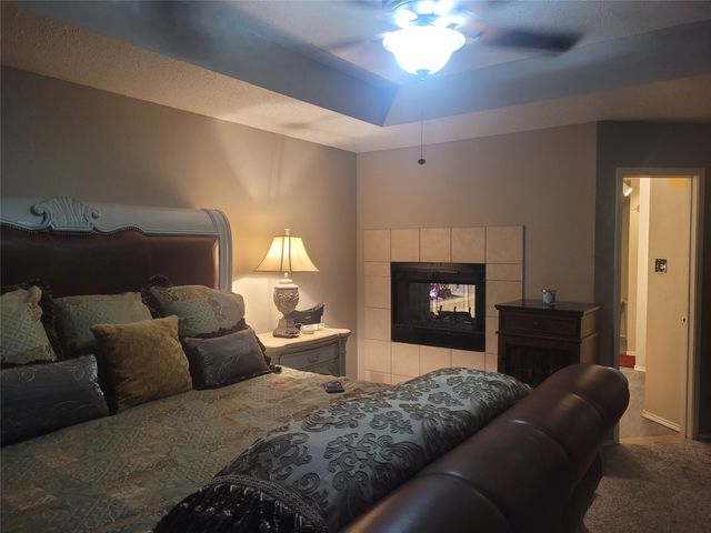 6920 Danieldale Drive, Fort Worth, TX 76137