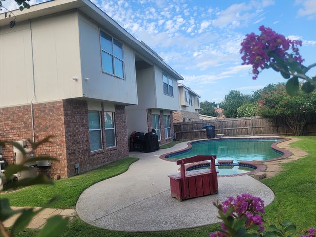6920 Danieldale Drive, Fort Worth, TX 76137