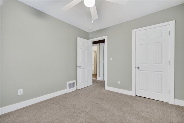 406 Garfield Street, Jackson, MI 49203