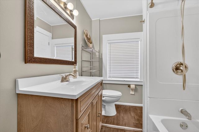 406 Garfield Street, Jackson, MI 49203