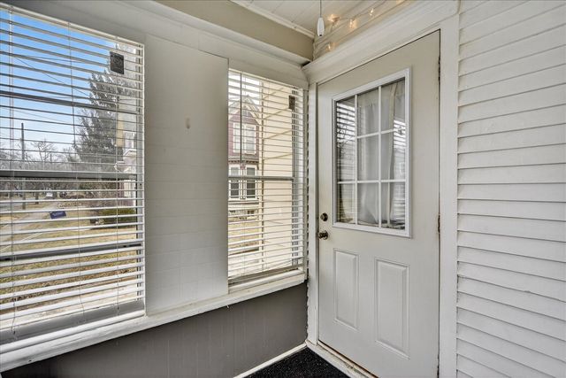 406 Garfield Street, Jackson, MI 49203