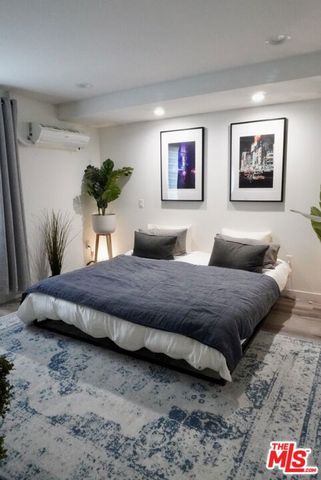 1157 S Point View Street, Los Angeles, CA 90035