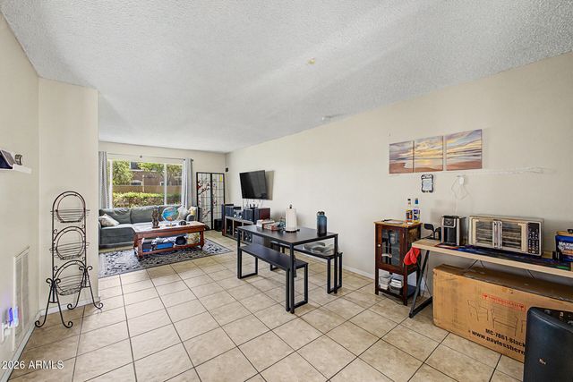 2607 W COOLIDGE Street, Phoenix, AZ 85017