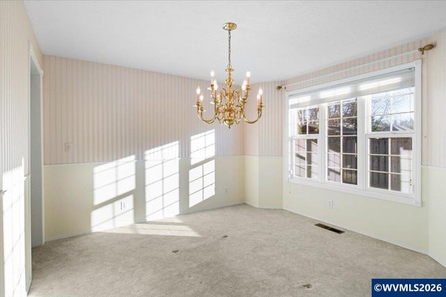 1186 Glazemeadow St NE, Keizer, OR 97303