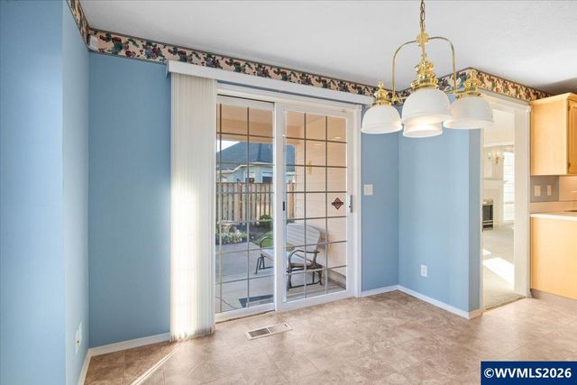 1186 Glazemeadow St NE, Keizer, OR 97303