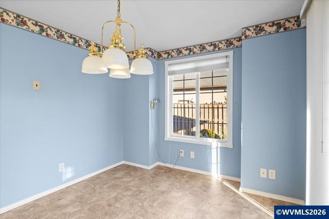 1186 Glazemeadow St NE, Keizer, OR 97303