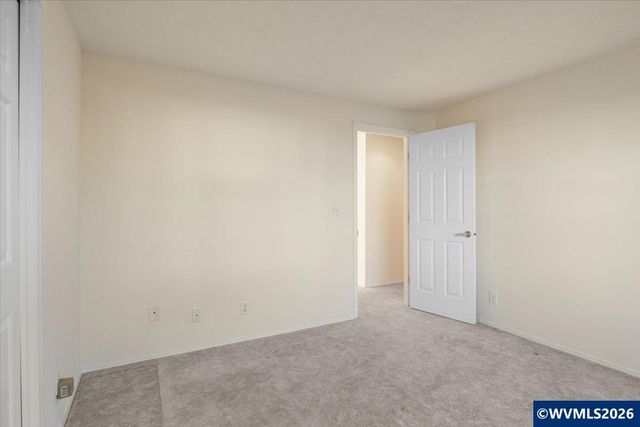 1186 Glazemeadow St NE, Keizer, OR 97303