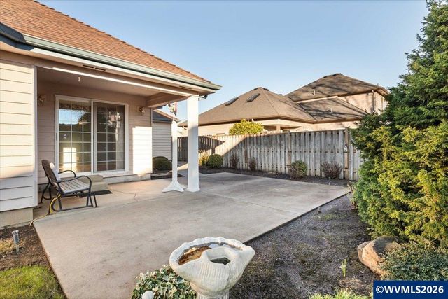 1186 Glazemeadow St NE, Keizer, OR 97303