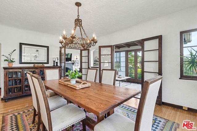 2042 Balmer Drive, Los Angeles, CA 90039