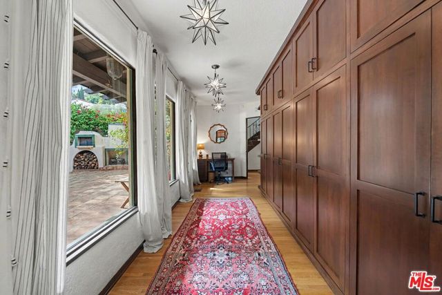 2042 Balmer Drive, Los Angeles, CA 90039