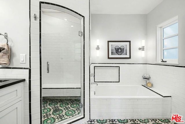 2042 Balmer Drive, Los Angeles, CA 90039