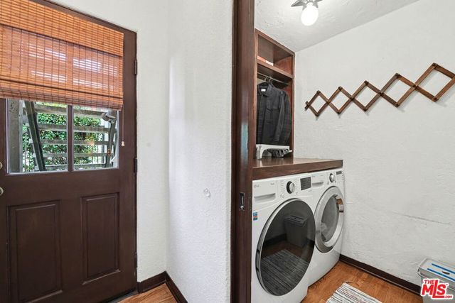 2042 Balmer Drive, Los Angeles, CA 90039