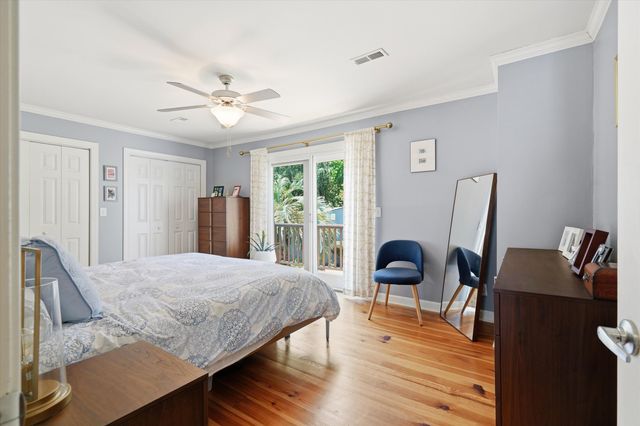 1001 Ventura Place, Mount Pleasant, SC 29464