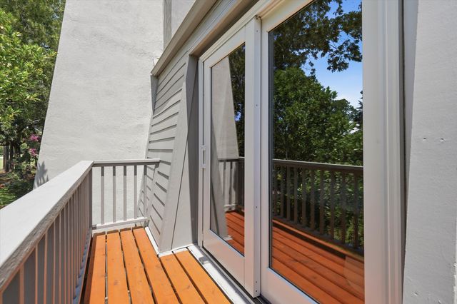 1001 Ventura Place, Mount Pleasant, SC 29464