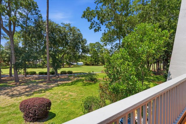 1001 Ventura Place, Mount Pleasant, SC 29464
