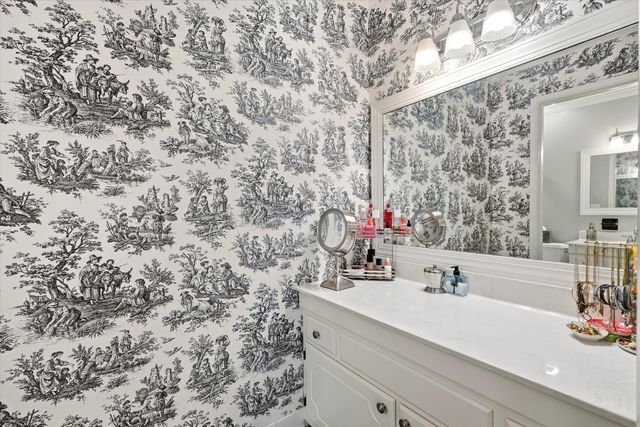 1001 Ventura Place, Mount Pleasant, SC 29464