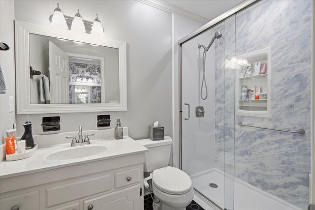 1001 Ventura Place, Mount Pleasant, SC 29464