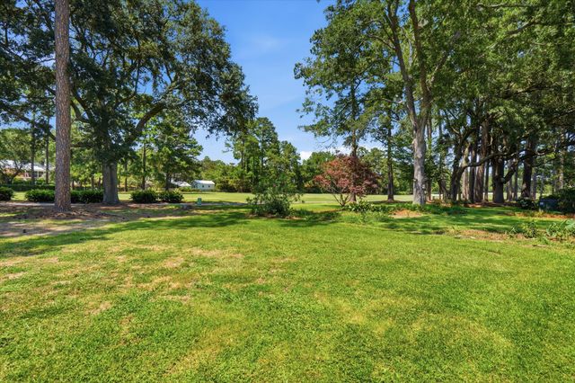 1001 Ventura Place, Mount Pleasant, SC 29464