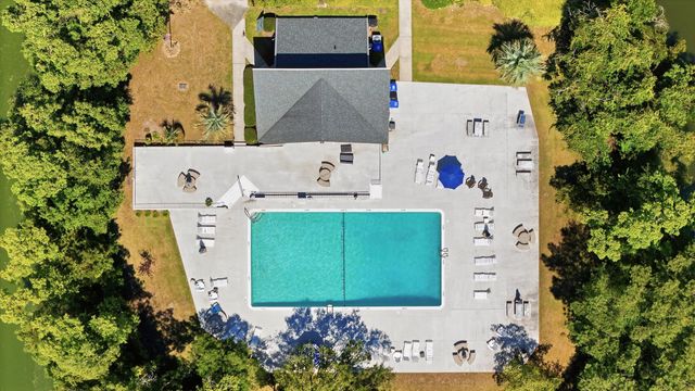 1001 Ventura Place, Mount Pleasant, SC 29464