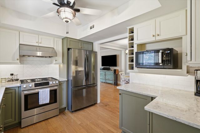 1001 Ventura Place, Mount Pleasant, SC 29464