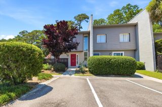 1001 Ventura Place, Mount Pleasant, SC 29464