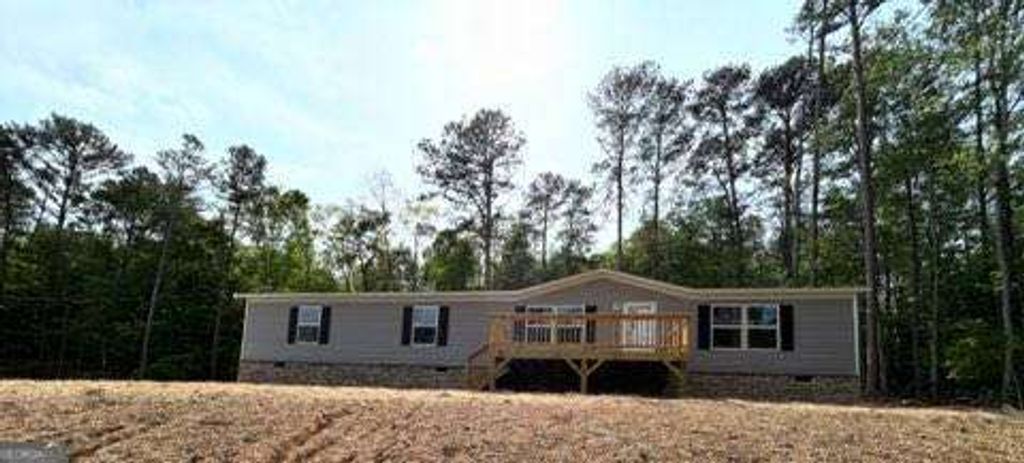523 Welcome Hill Road, Trion, GA 30753