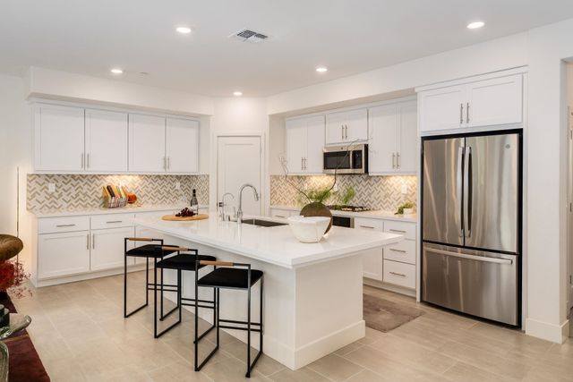 5532 Stout St, Dublin, CA 94568