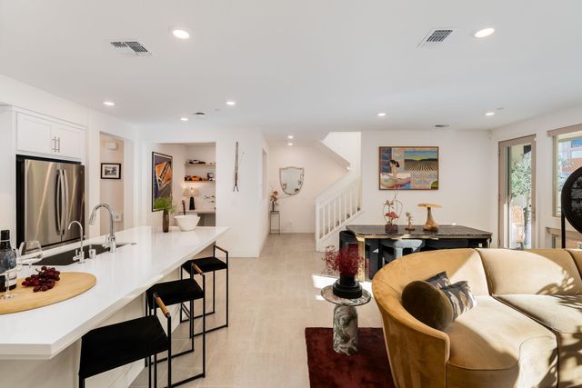 5532 Stout St, Dublin, CA 94568