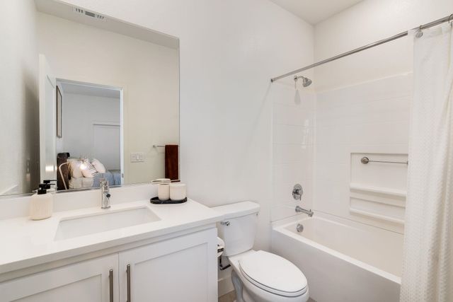 5532 Stout St, Dublin, CA 94568