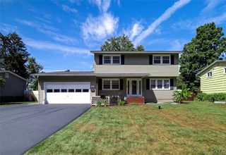 122 Riverdale Road, Clay, NY 13090