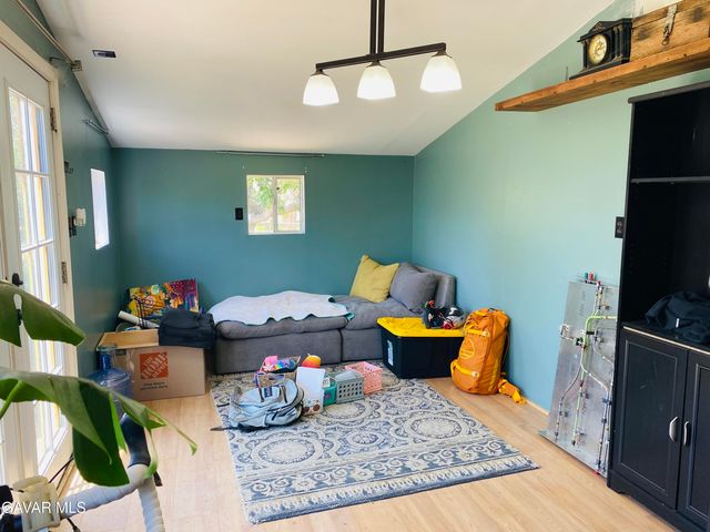 22817 Clover Spring Place, Tehachapi, CA 93561