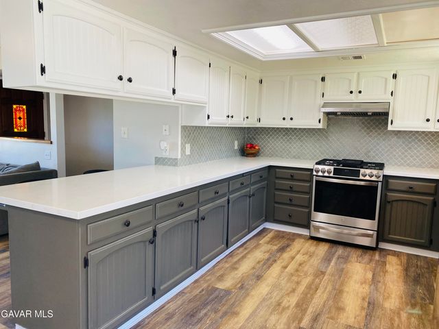 22817 Clover Spring Place, Tehachapi, CA 93561