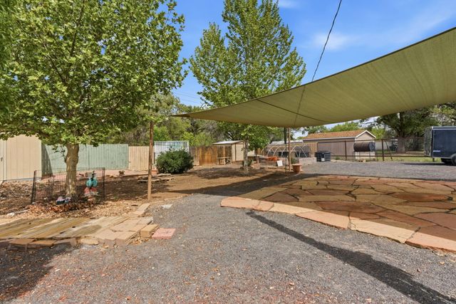 22 Guadalupe Drive, Peralta, NM 87042