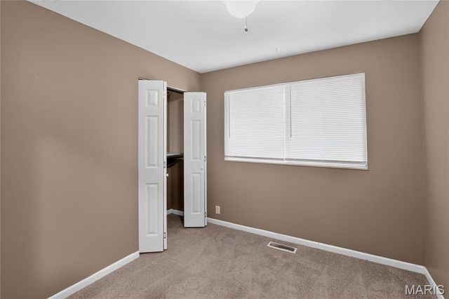 2827 Westminster Drive, Florissant, MO 63033
