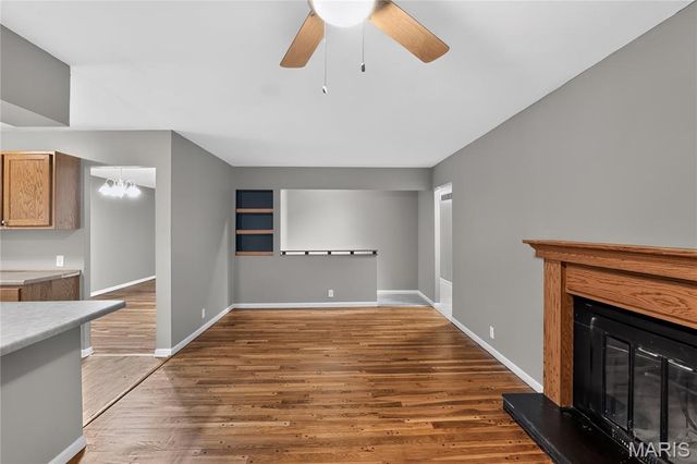 2827 Westminster Drive, Florissant, MO 63033