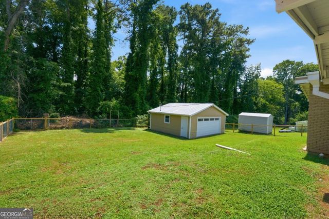 864 Chrysler Avenue SE, Smyrna, GA 30080